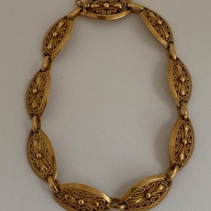 Fine Jewels of Harrogate Antique Belle Epoque 18 Carat Gold Bracelet Circa 1910's