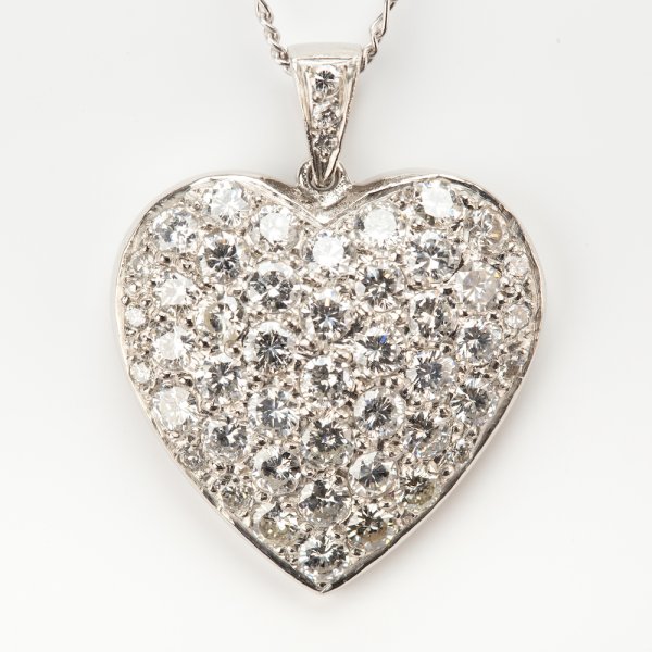 Fine Jewels of Harrogate Modern Platinum Pave 2.20 Carat Diamond Heart Pendant