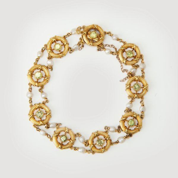 Fine Jewels of Harrogate Antique Edwardian Natural Pearl and Peridot Bracelet Circa 1900's