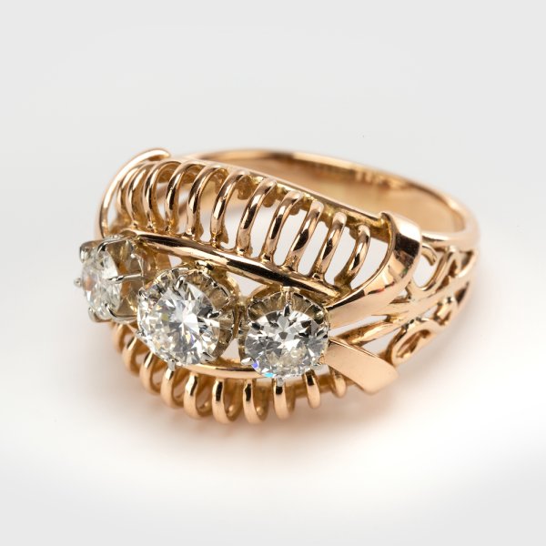 Fine Jewels of Harrogate Vintage French Retro 0.92 Carat Diamond Three Stone Trilogy Engagement Ring Circa 1940's